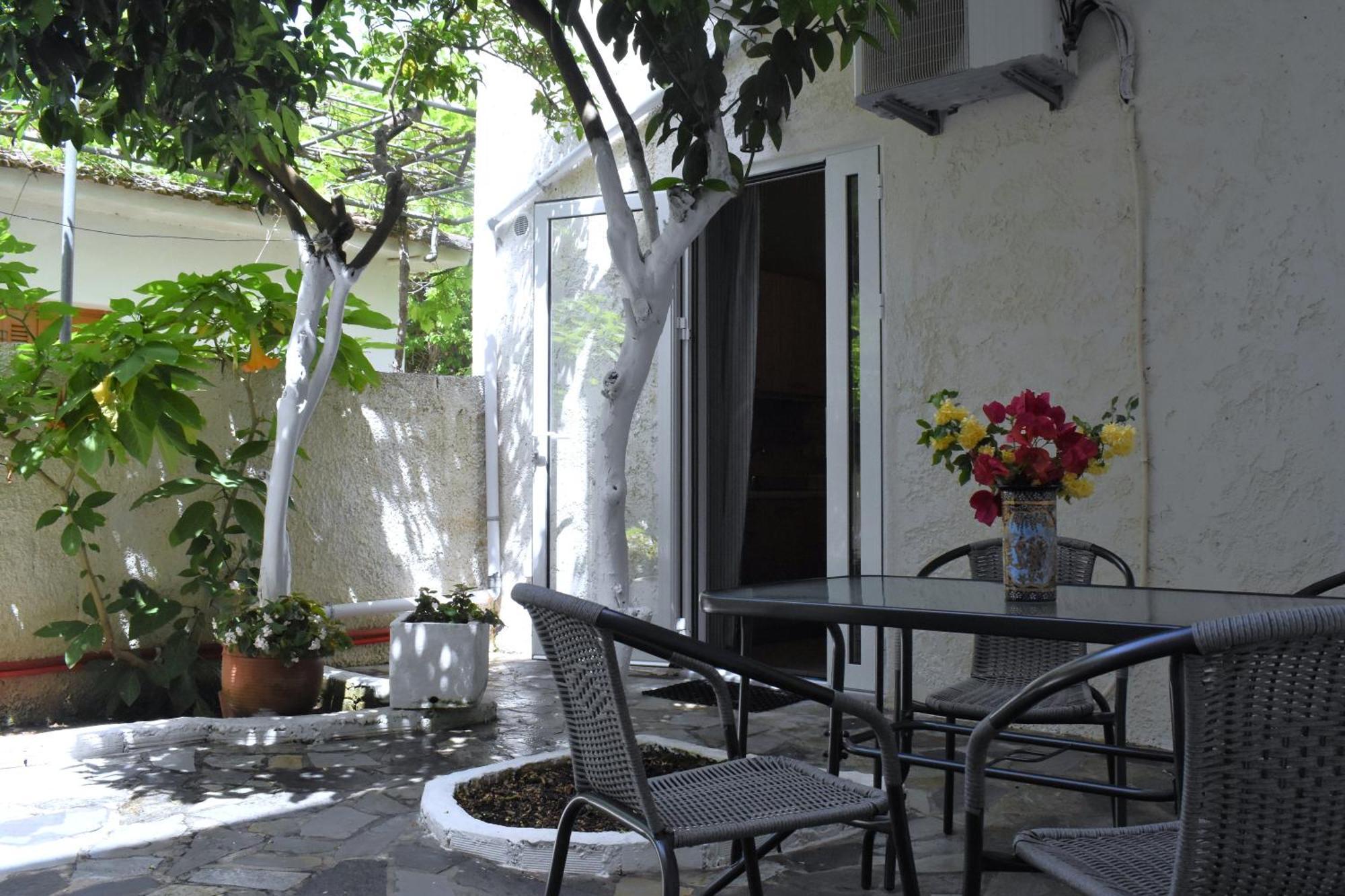 Starvillas Apartments And Studios Agia Efimia Exterior photo