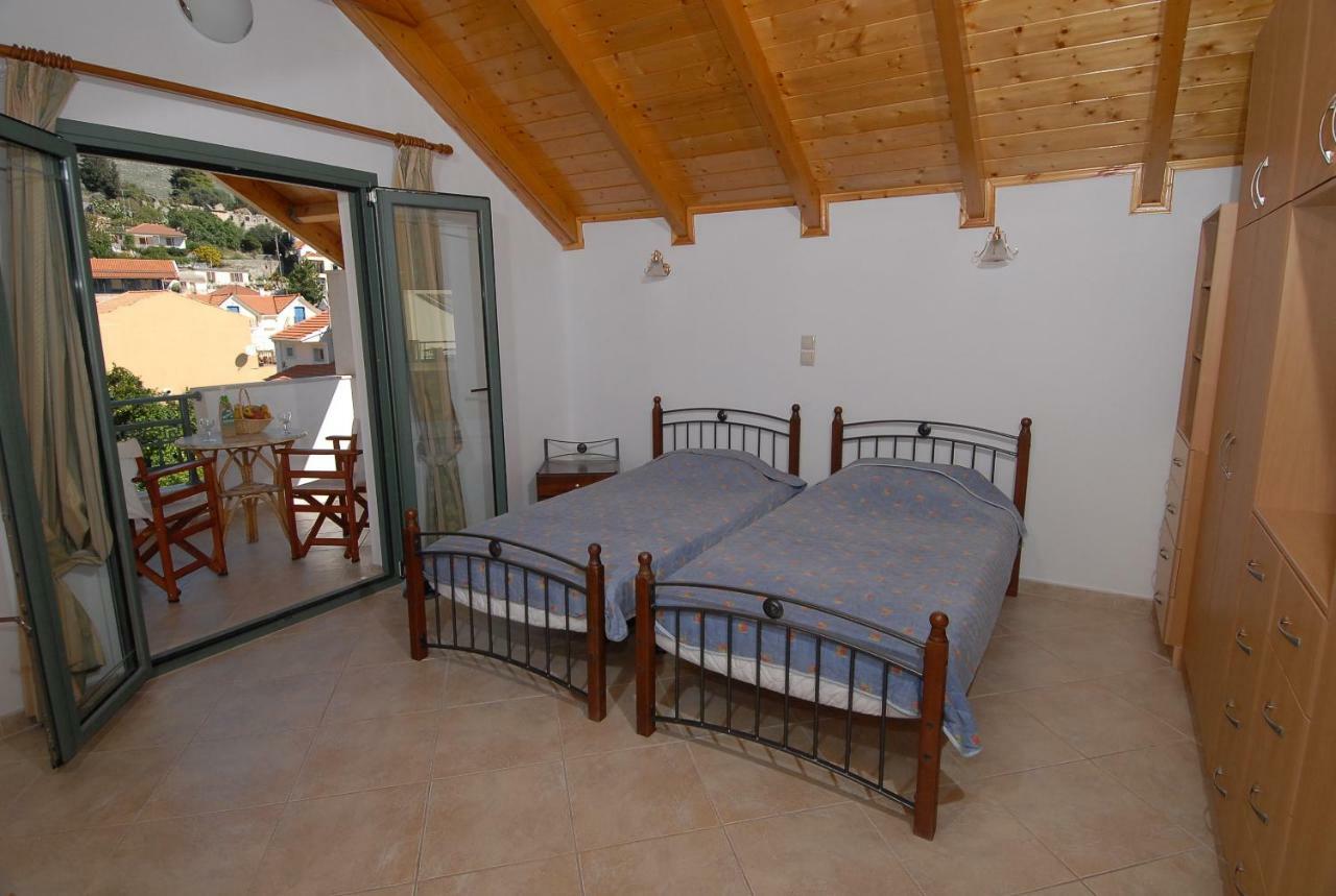 Starvillas Apartments And Studios Agia Efimia Exterior photo